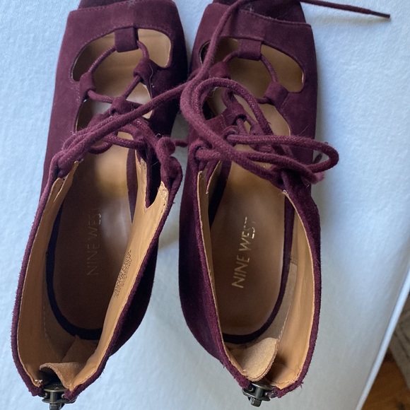 Nine West Maroon Suede Heels with Front Lace Up Detail & Zipper Back - Picture 3 of 4